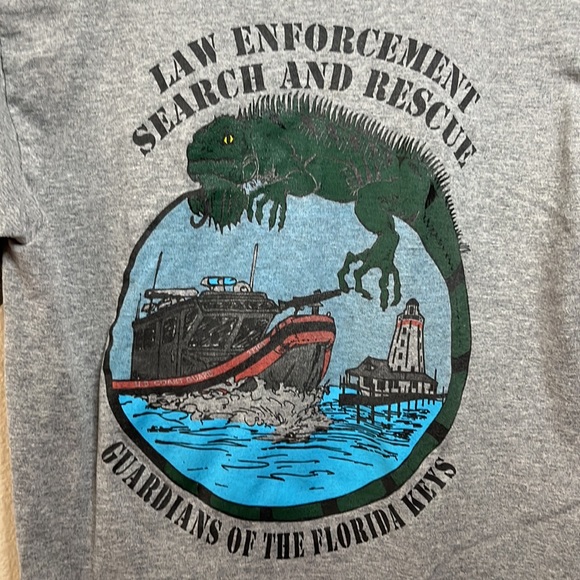 Law enforcement search and rescue iguana T-shirt - Picture 2 of 5
